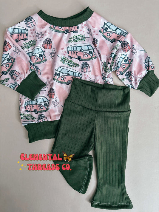 0/3m VW Holidays Slouchy Sweater + Flare Pants Set